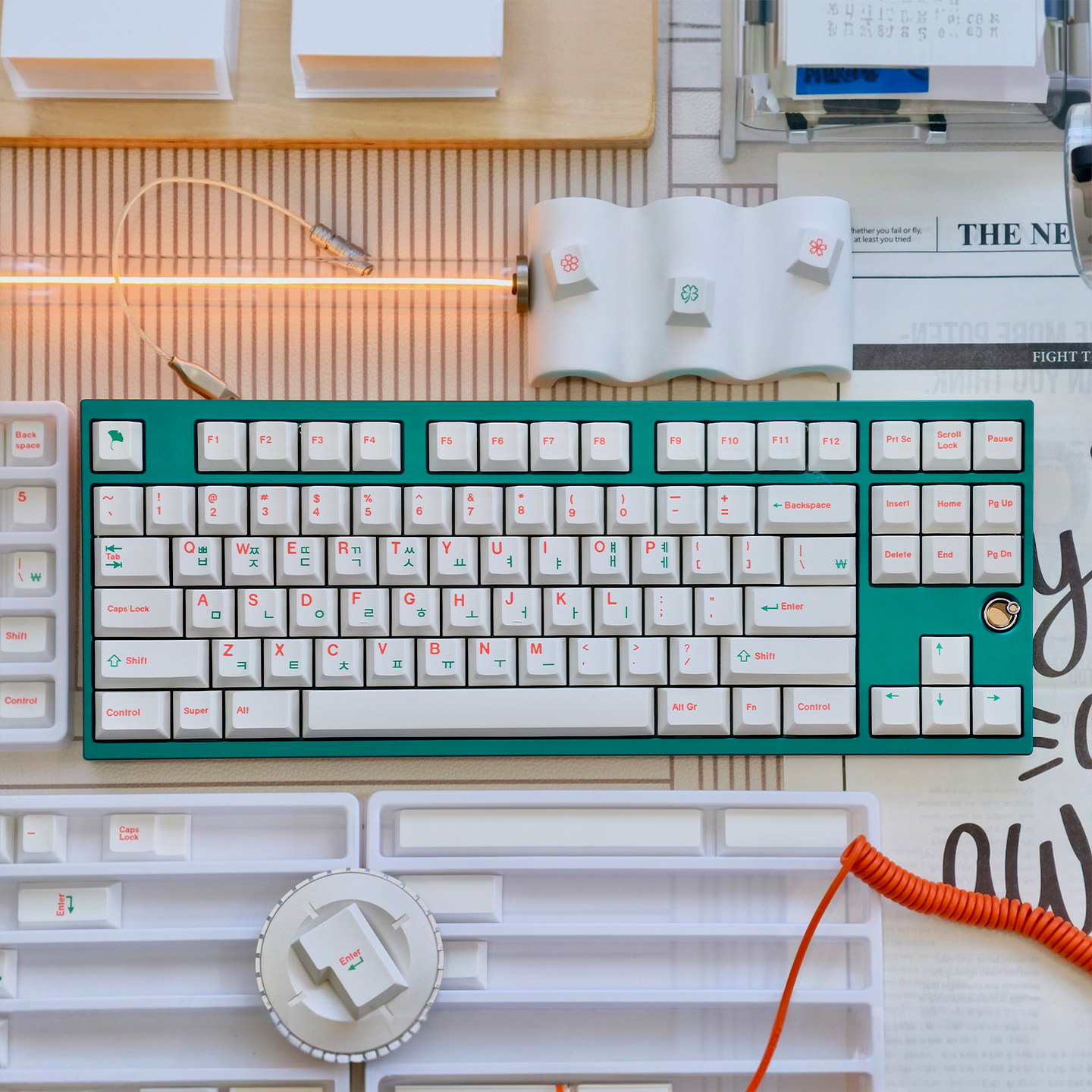 Set di 144 Tasti Irregolari Bi - Keycaps Cherry Profile Pbt recensione e prezzo