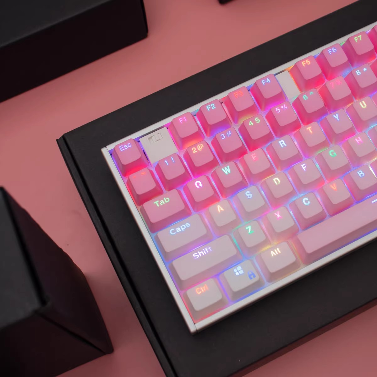 104 tasti sakura Pink Keycaps  - Keycaps Pbt Double Shot 104 Keys recensione e prezzo