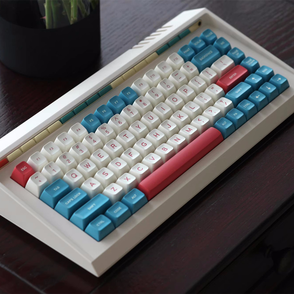GMK By The Sea Keycap Clone se - Keycaps Set Sa Profile Abs recensione e prezzo