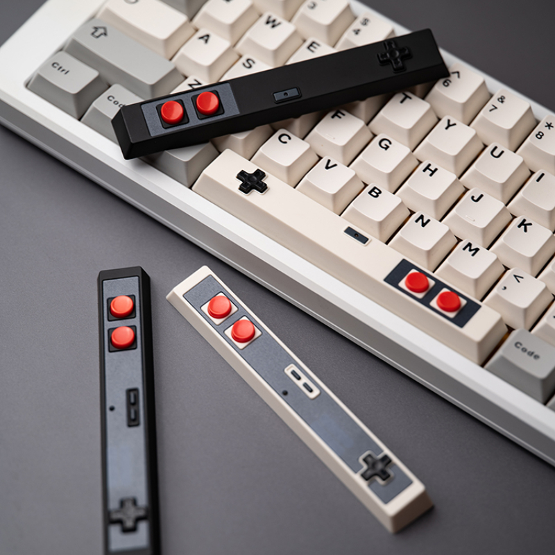 Maniglia Spacebar traslucido 6 - Keycaps Spacebar 6.25U Custom recensione e prezzo