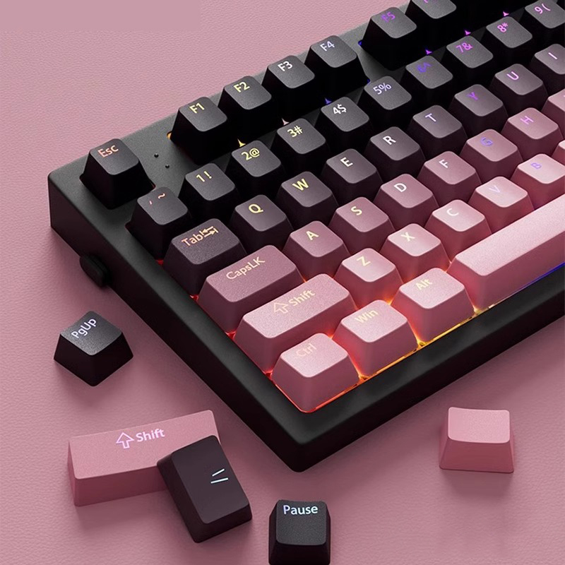 134 tasti sfumati Lucky Red RG - Keycaps Pbt Double Shot 104 Keys recensione e prezzo
